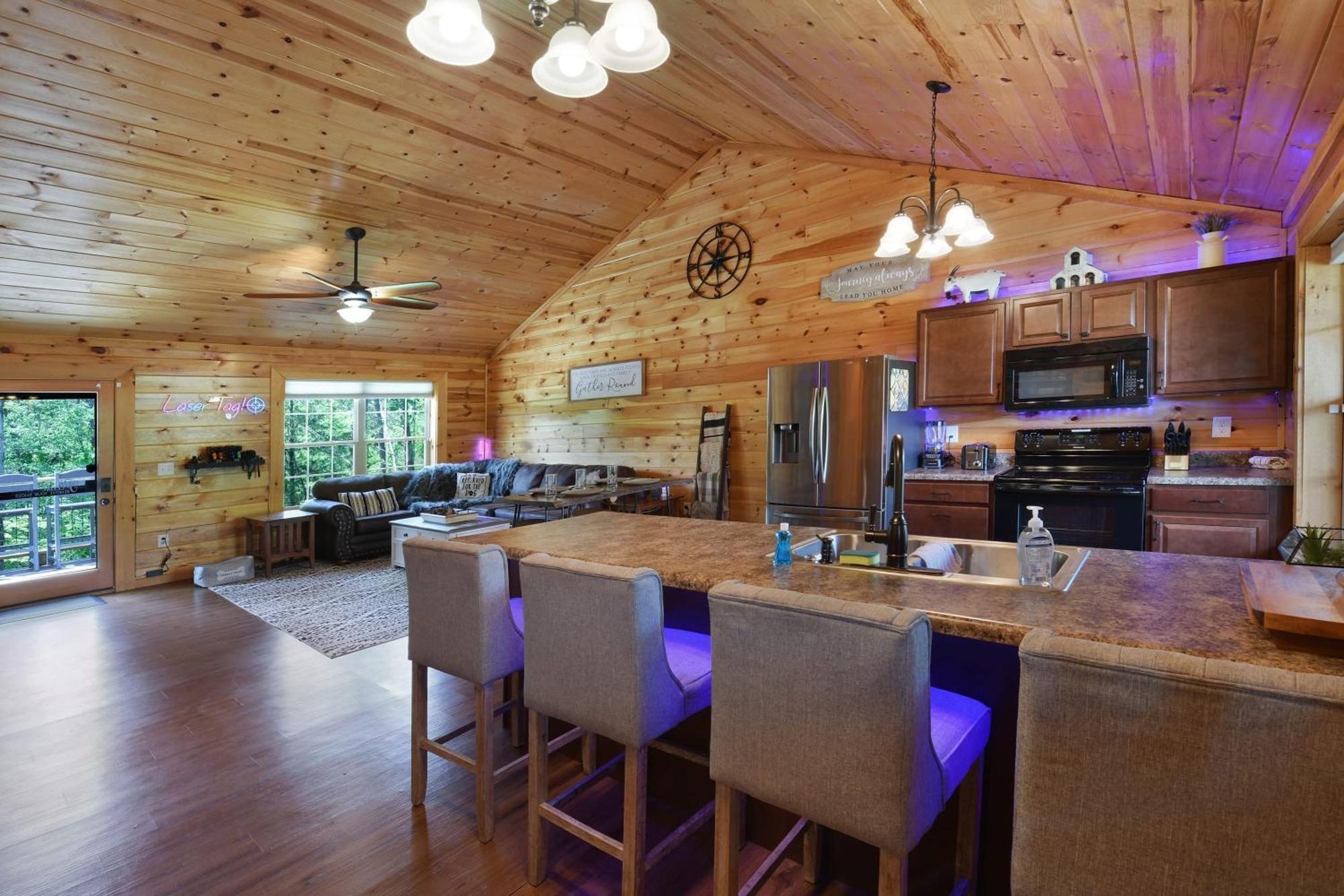 Enchanted Forest Cabin And Teepee! Lights & Laser Show! Private Hot Tub! Unique Stay! Sevierville Zewnętrze zdjęcie